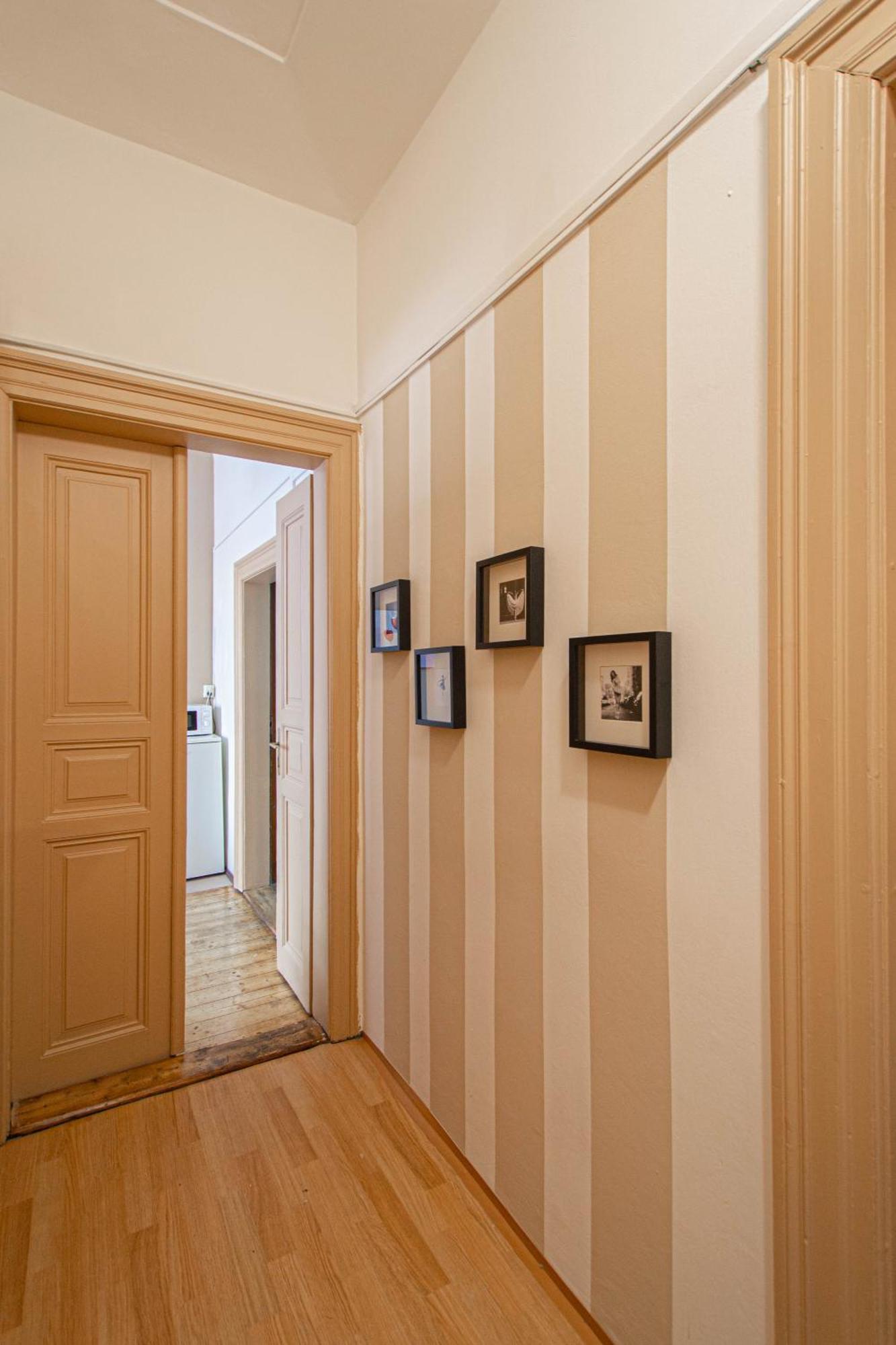For Celebrations Spacious 3bdr With Balcony * Praag