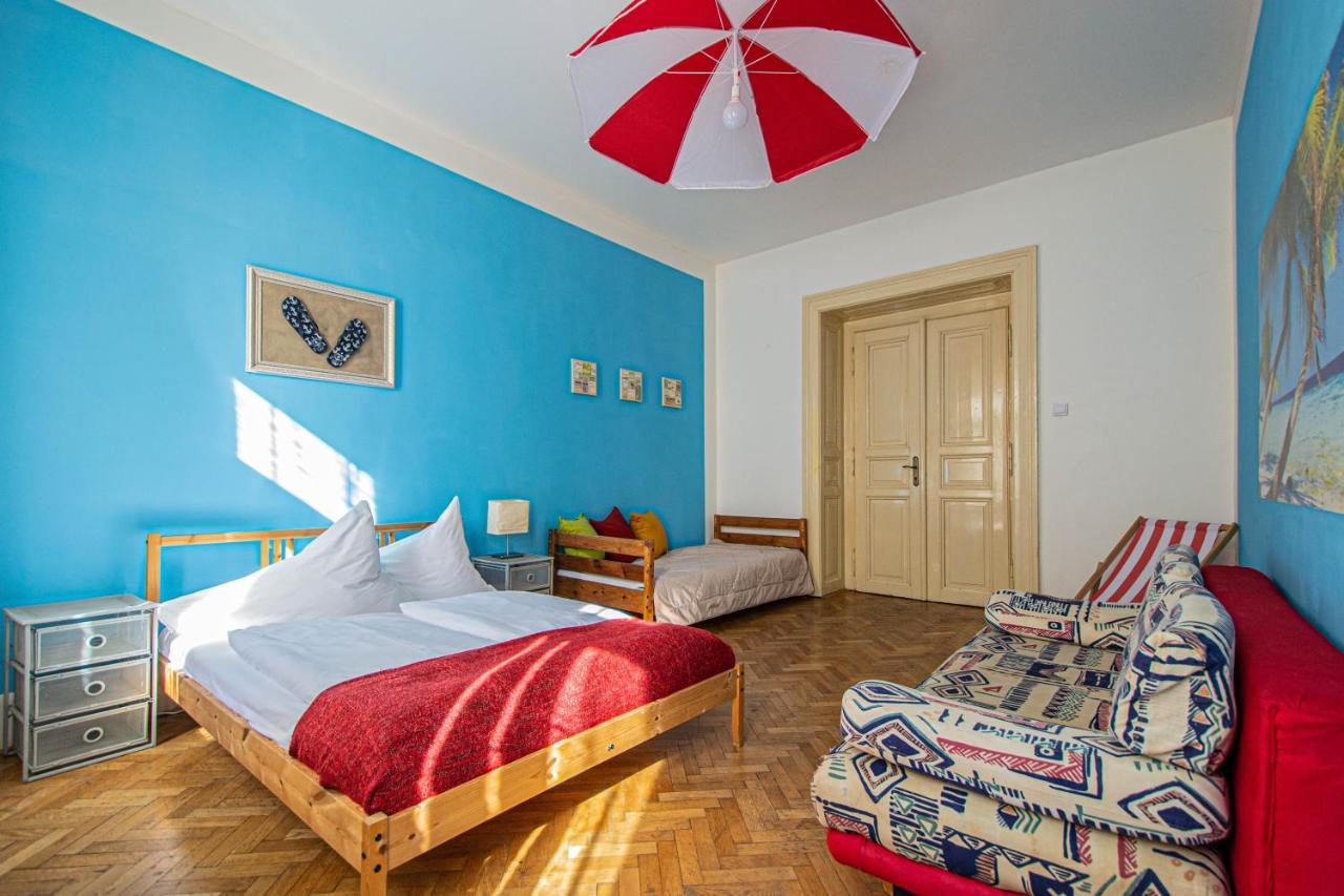 Appartement For Celebrations Spacious 3bdr With Balcony *