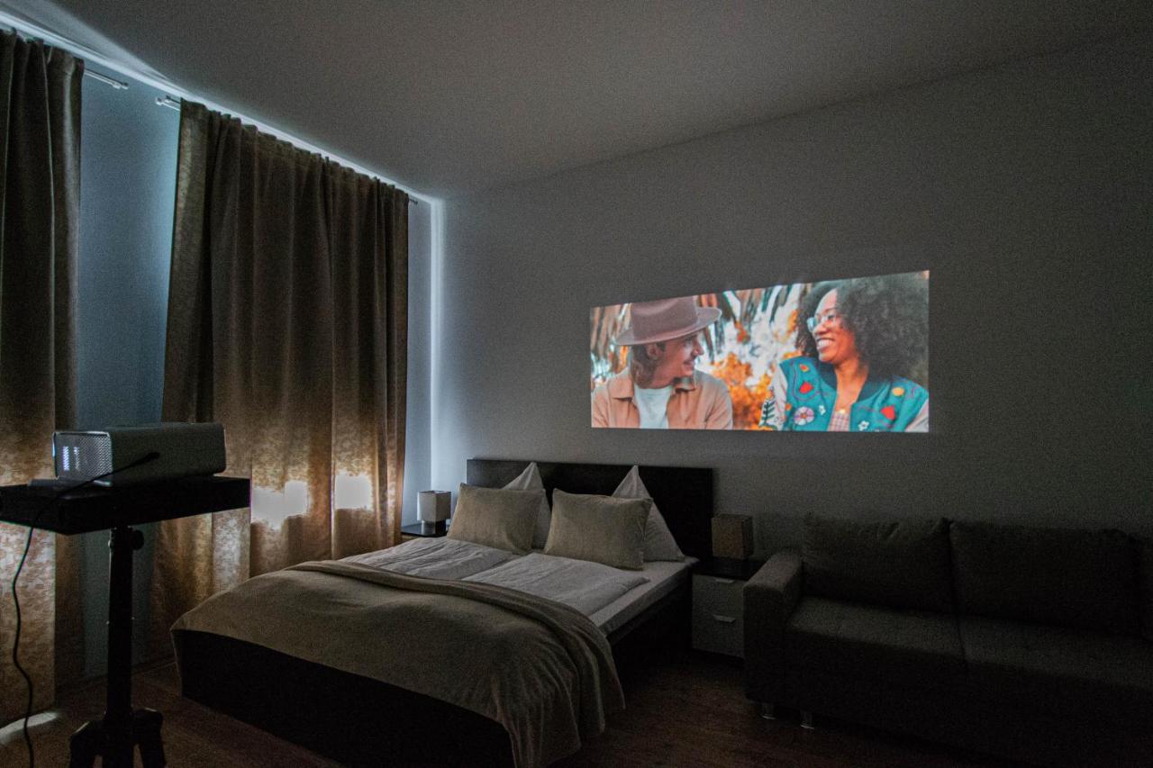 For Celebrations Spacious 3bdr With Balcony Appartement *