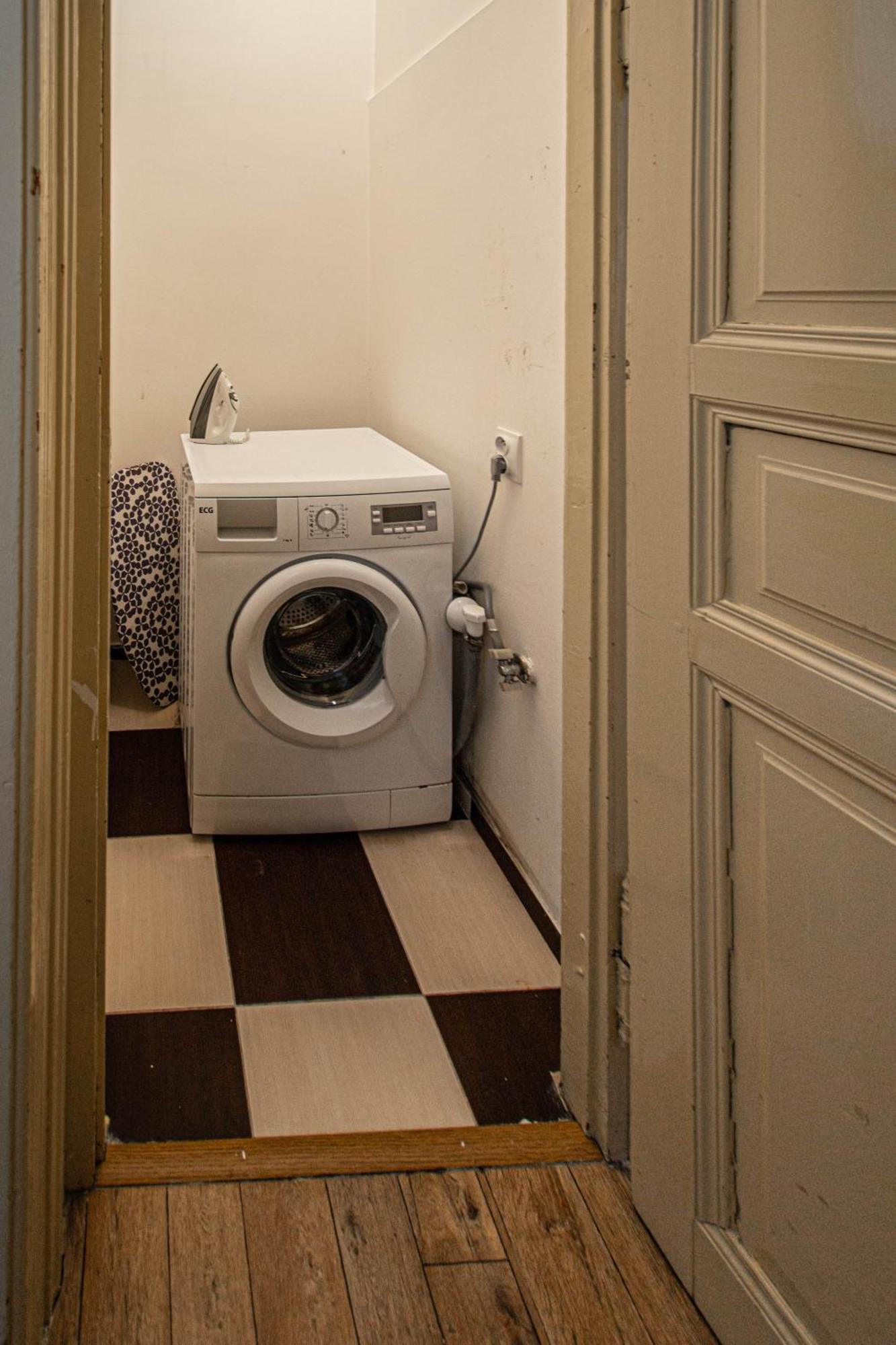 Appartement For Celebrations Spacious 3bdr With Balcony *