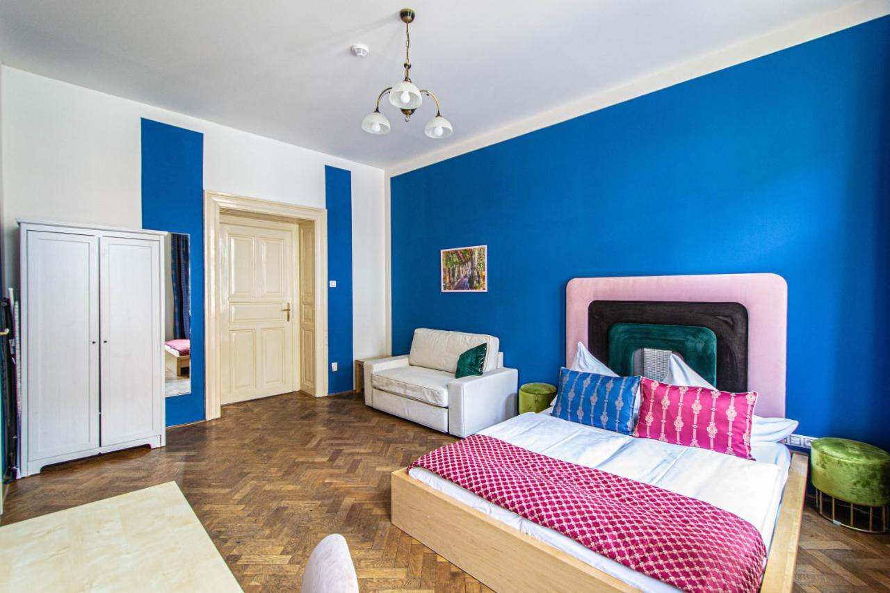 Appartement For Celebrations Spacious 3bdr With Balcony