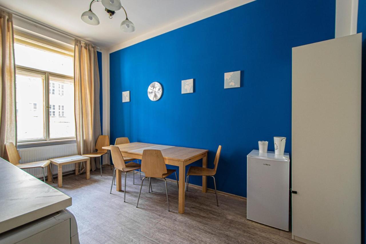 Appartement For Celebrations Spacious 3bdr With Balcony *